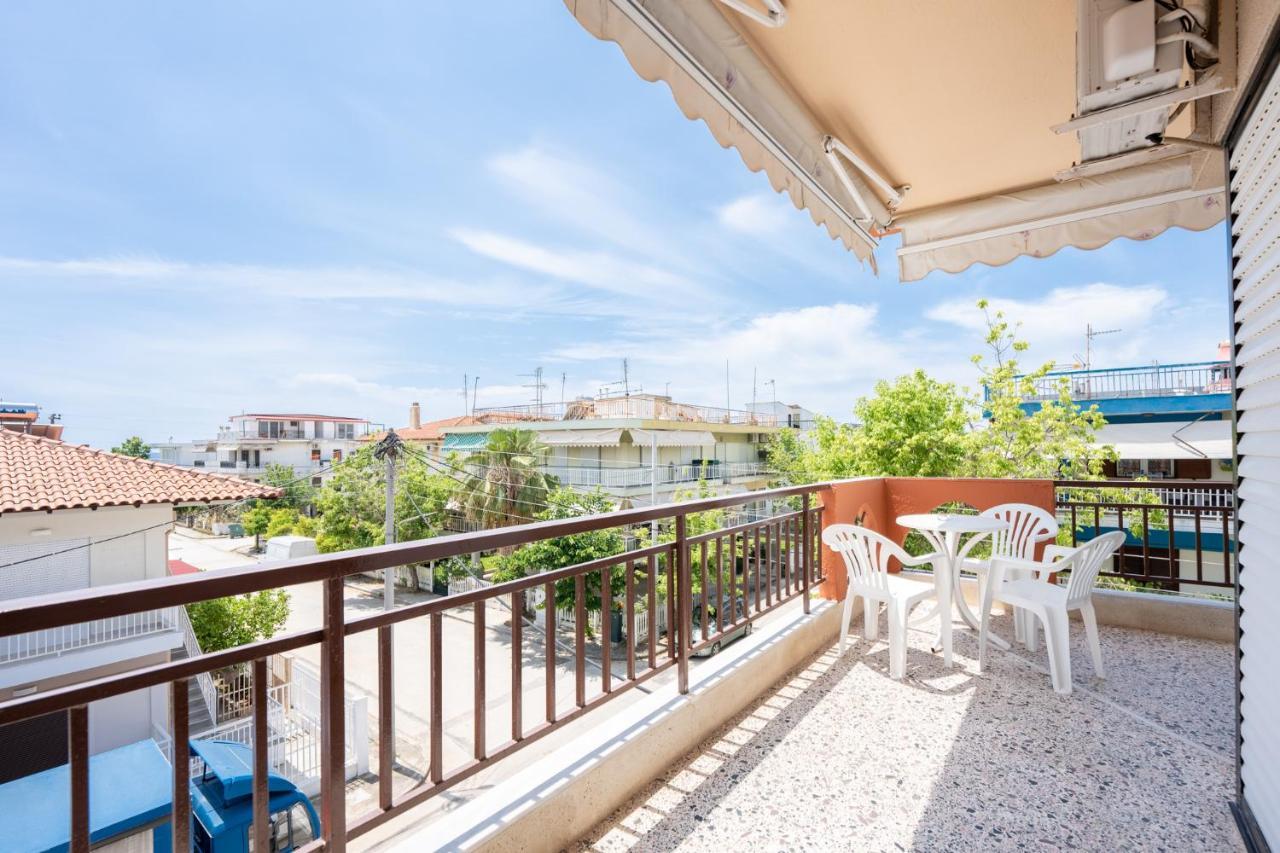 Milonas House Apartments Paralia Dionisiou Exterior foto