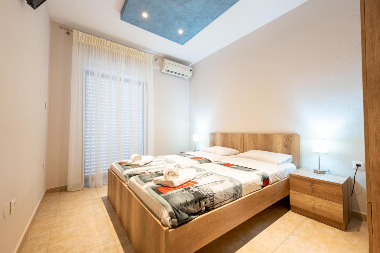 Milonas House Apartments Paralia Dionisiou Exterior foto