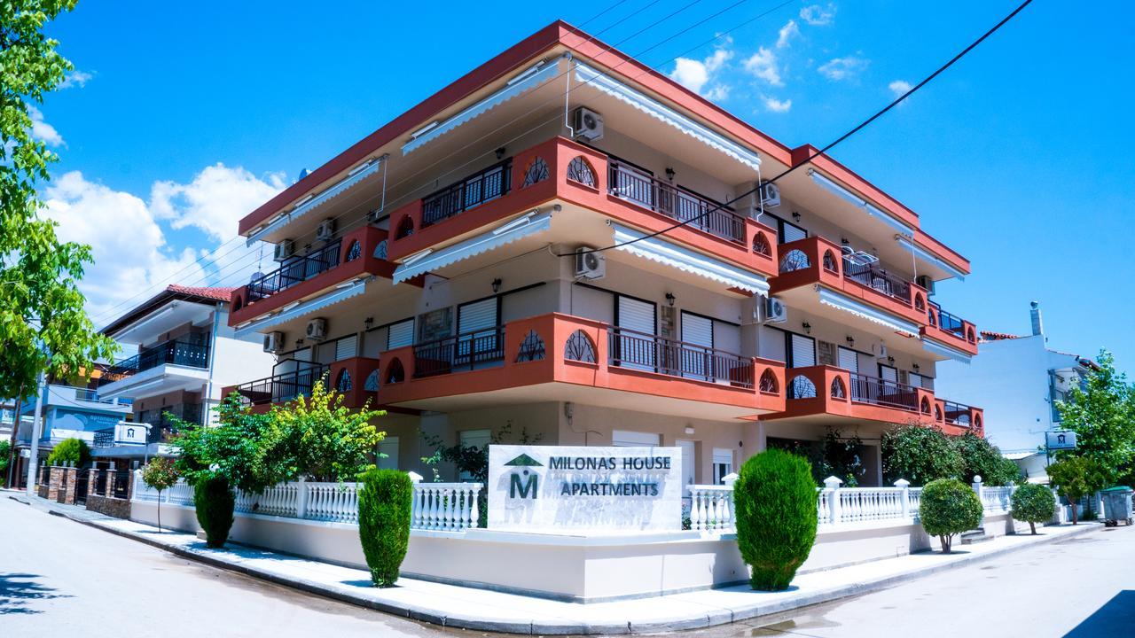 Milonas House Apartments Paralia Dionisiou Exterior foto
